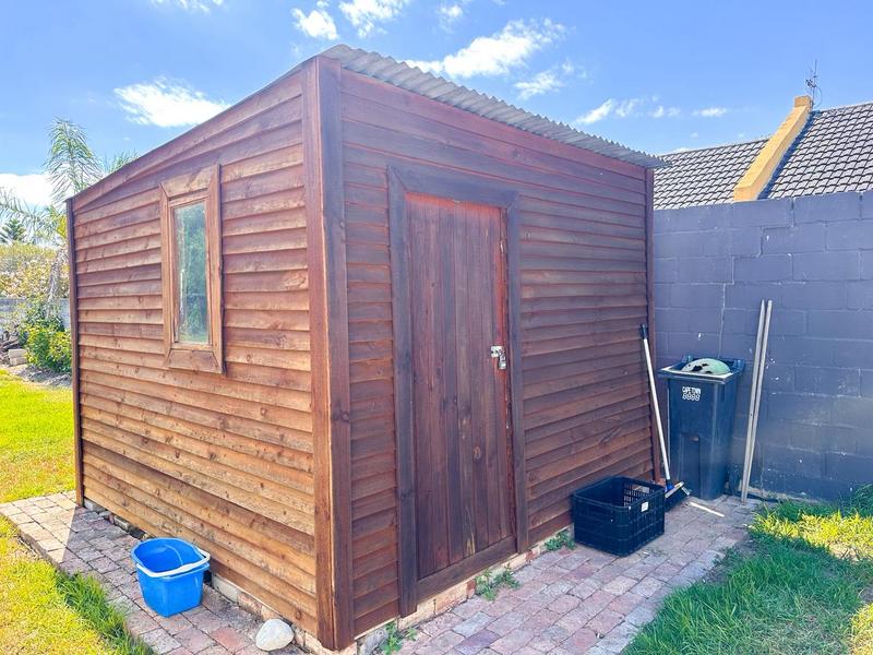 3 Bedroom Property for Sale in Wellway Park East Western Cape